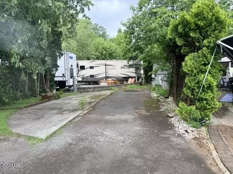 4229 E Pkwy #LOT 238, Gatlinburg, TN 37738