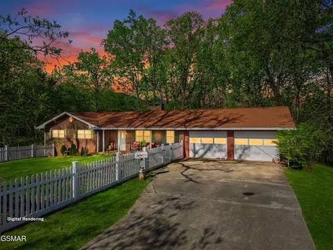 1060 Sunset Cir, Newport, TN 37821