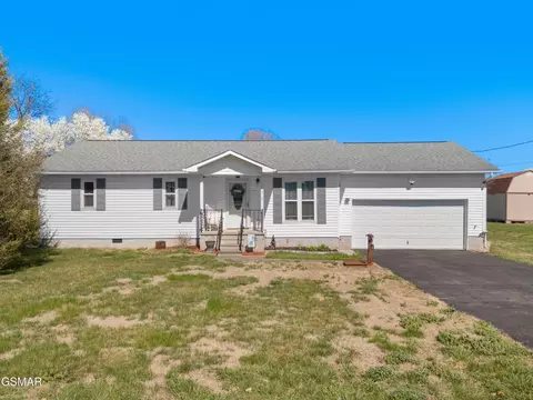 312 Economy Cir, Dandridge, TN 37725