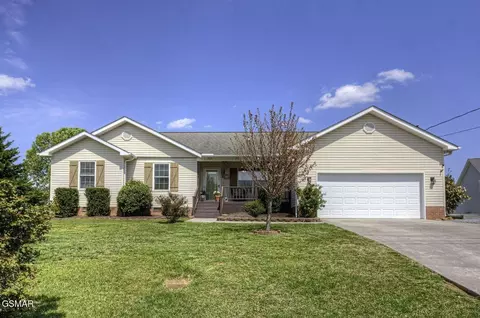 2108 Katie Ln, Dandridge, TN 37725
