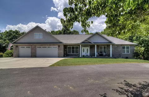 3706 Pashley Ct, Baneberry, TN 37890