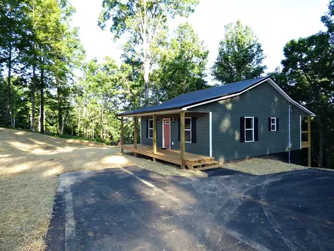 660 Chestnut Grove Rd, Dandridge, TN 37725