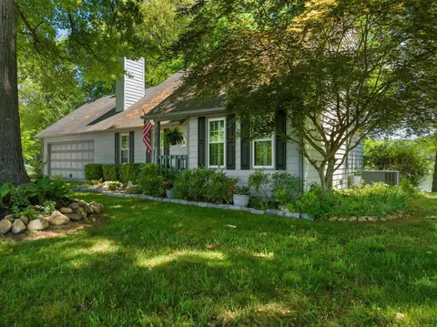3530 Saint Andrews Dr, White Pine, TN 37890