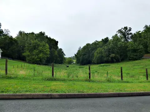 4 Stonehenge Way, Dandridge, TN 37725