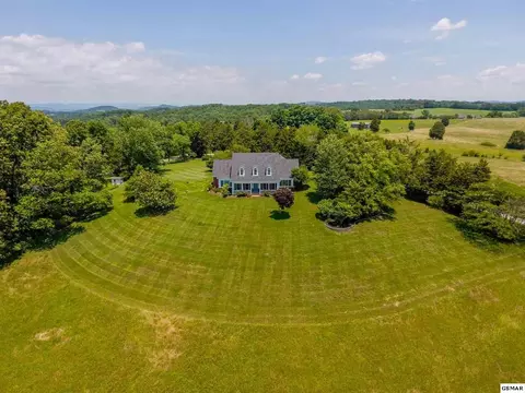 8126 Robert Watkins Rd, Talbott, TN 37877 photo 2