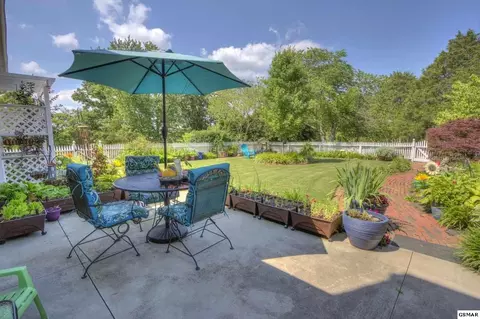 8126 Robert Watkins Rd, Talbott, TN 37877 photo 6