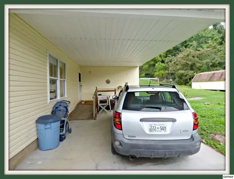 3676 Collier Loop, Dandridge, TN 37725 photo 6