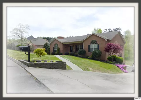 1595 Wind Chase Dr, Talbott, TN 37877 photo 1