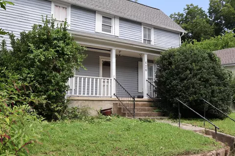 626 Washington Ave, Etowah, TN 37331