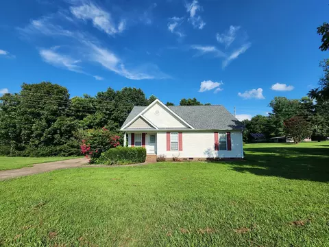 Exterior - 1149 Oak Grove Rd, Goodspring, TN 38460 photo 1 of 6