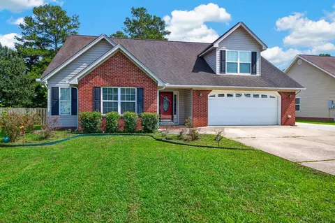 67 Gem Dr, Rossville, GA 30741