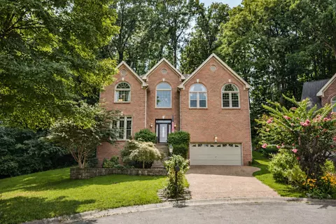 3800 Lakeridge Run, Nashville, TN 37214