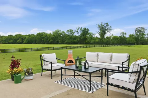 Exterior - 4555 Webb Rd, Murfreesboro, TN 37128 photo 13 of 14