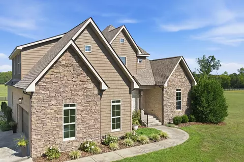 Exterior - 4555 Webb Rd, Murfreesboro, TN 37128 photo 6 of 14