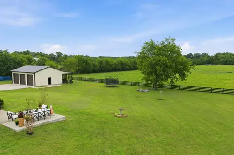 Exterior - 4555 Webb Rd, Murfreesboro, TN 37128 photo 4 of 14