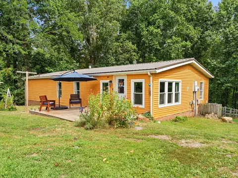175 Mitchell Rd # B, Portland, TN 37148