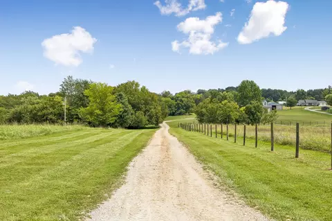 Other - 3695 Dobbin Rd, Springfield, TN 37172 photo 3 of 22