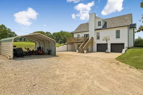 Exterior - 3695 Dobbin Rd, Springfield, TN 37172 photo 10 of 13
