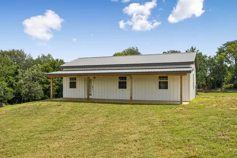 Exterior - 3695 Dobbin Rd, Springfield, TN 37172 photo 11 of 13