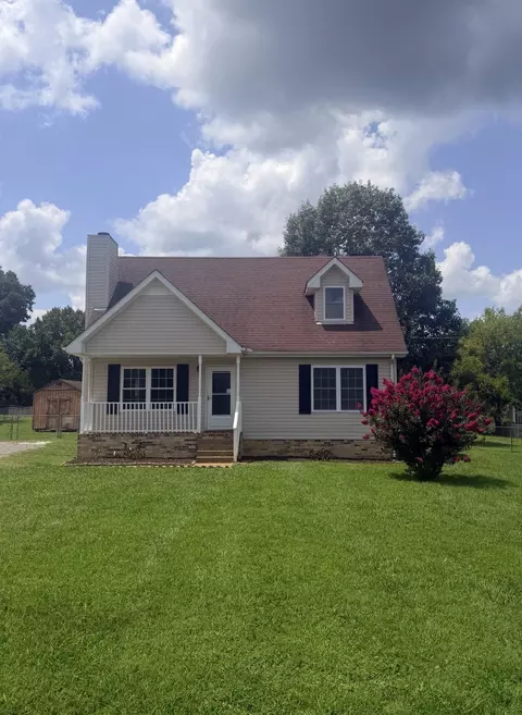 104 Deer Point Rd, Unionville, TN 37180