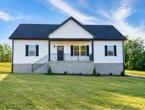 753 Annie Hollow Rd, Westmoreland, TN 37186