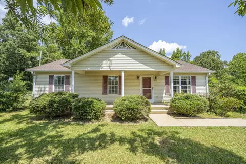 254 Linden Ln, Adamsville, TN 38310