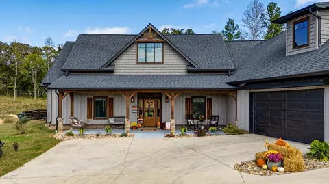 521 Horns Creek Rd, Old Fort, TN 37362