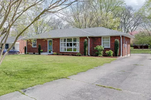 3220 Avenal Ave, Nashville, TN 37211
