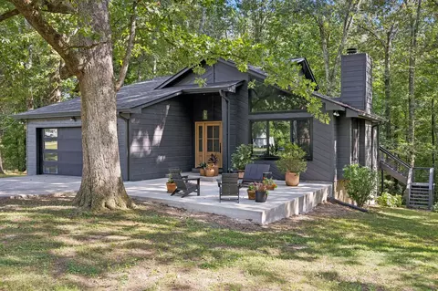 345 Twin Oaks Dr, Kingston Springs, TN 37082