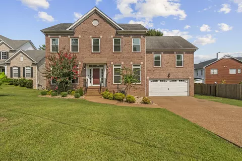 3014 Melbourne Ct E, Mount Juliet, TN 37122