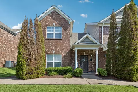 341 Rowlette Cir, Murfreesboro, TN 37127