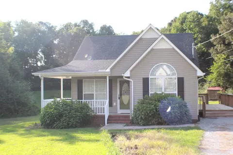 32 Tranquility Dr, Fayetteville, TN 37334