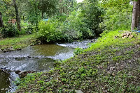 134 Wildwood Way, Gatlinburg, TN 37738