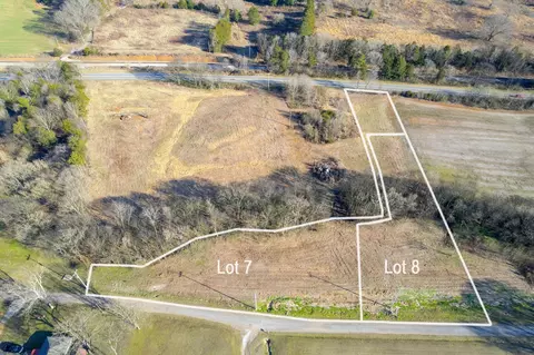 8 County Road 27, Riceville, TN 37370
