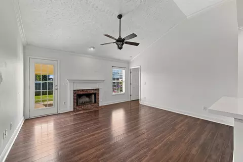 Living - 4014 Sequoia Trl, Spring Hill, TN 37174 photo 2 of 6