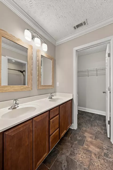 Bath - 4014 Sequoia Trl, Spring Hill, TN 37174 photo 1 of 2