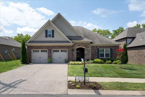 1045 Windemere Dr, Gallatin, TN 37066