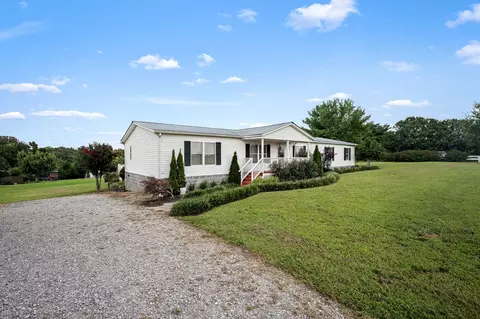 Exterior - 184 Mcgowan Rd, Morrison, TN 37357 photo 1 of 13