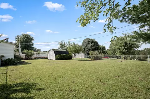 Exterior - 184 Mcgowan Rd, Morrison, TN 37357 photo 11 of 13