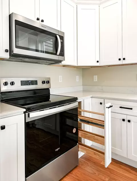Kitchen - 125 Mila Mae, Ocoee, TN 37361 photo 2 of 2