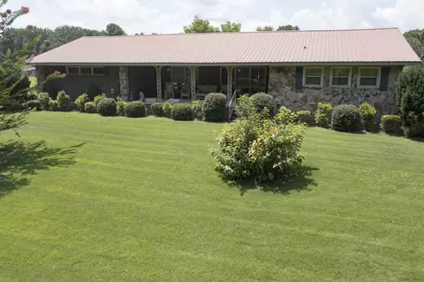 312 Harris Chapel Rd, Estill Springs, TN 37330