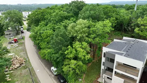 6031 Hill Cir, Nashville, TN 37209