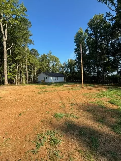 Exterior - 3131 Oak Grove Rd, Goodspring, TN 38460 photo 3 of 9