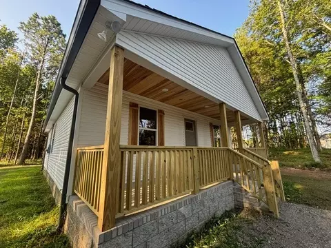 Exterior - 3131 Oak Grove Rd, Goodspring, TN 38460 photo 6 of 9