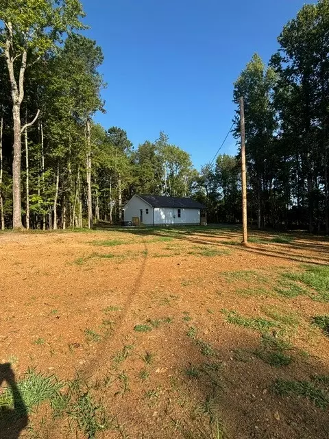 Exterior - 3131 Oak Grove Rd, Goodspring, TN 38460 photo 5 of 9