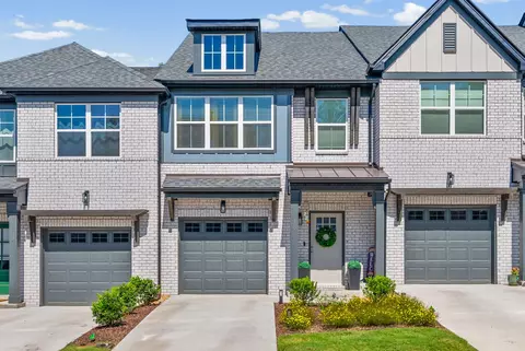 438 Bishop Pvt Blvd, Gallatin, TN 37066