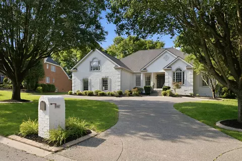 9067 Fallswood Ln, Brentwood, TN 37027