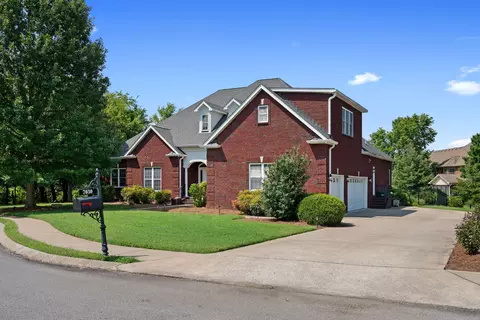 7030 Grindstone Way, Murfreesboro, TN 37129