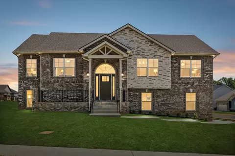 794 Carrillo Dr, Clarksville, TN 37040