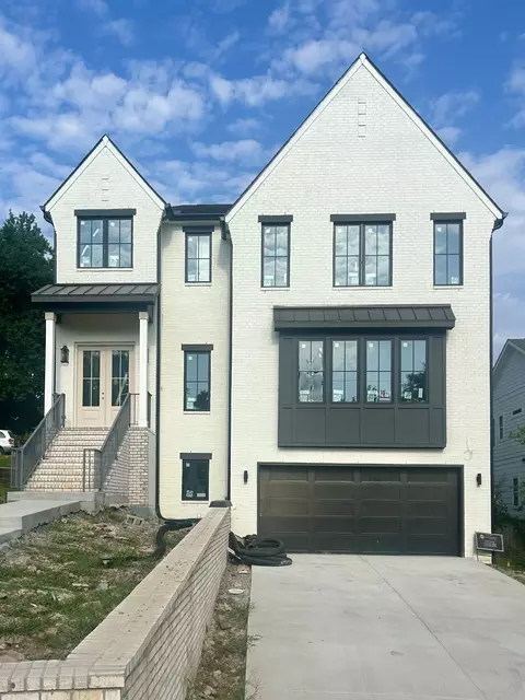 249 37th Ave N, Nashville, TN 37209